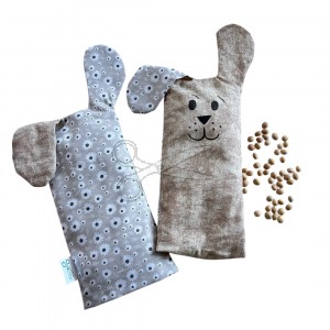 Nahřívací polštářek z třešňových pecek pro děti – Zajíc